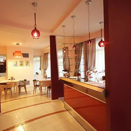 Palace Nuova Strada Hotel