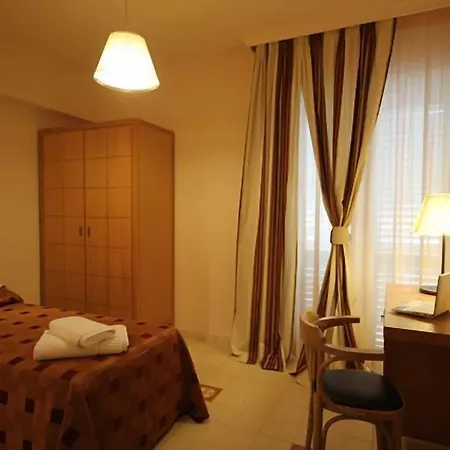 호텔 Palace Nuova Strada 4*