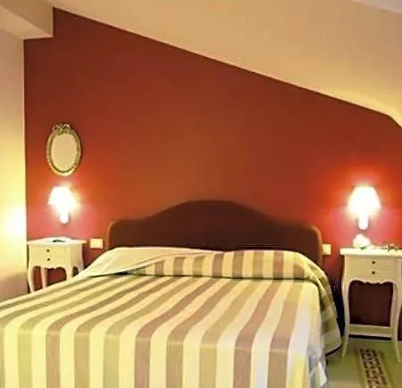 Отель Palace Nuova Strada 4*