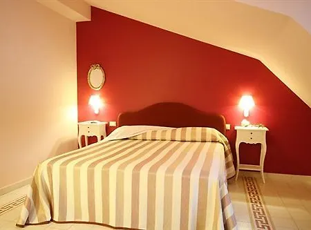 Hotel Palace Nuova Strada 4*