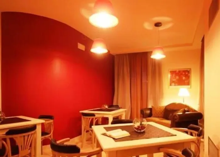 Palace Nuova Strada מלון